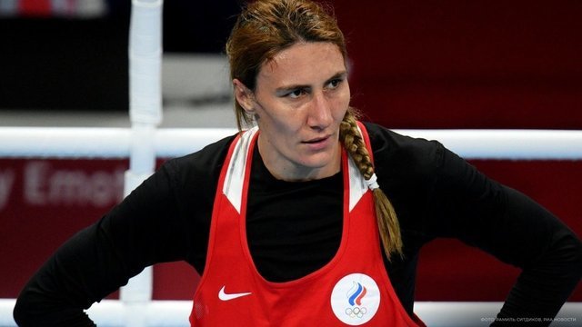 <p>Зенфира Магомедалиева проиграла в полуфинале боксерского турнира, но завоевала бронзу</p>