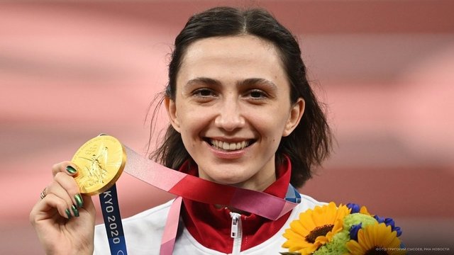 <p>Мария Ласицкене в Токио выиграла единственную российскую золотую медаль в легкой атлетике — в прыжках в высоту</p>