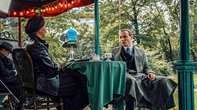 <p>Анна Михалкова (Бурковская) и Алексей Филимонов (Александр Вертинский)</p>