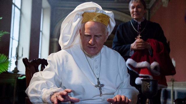 <p>С гениальным <b>Валерием Александровичем Бариновым</b> мы были знакомы по еще одному нашему фильму «Аниматор», сумевшему в нем в одном эпизоде сыграть всю судьбу. Для нас было честью пригласить его на роль римского папы Климента.</p>