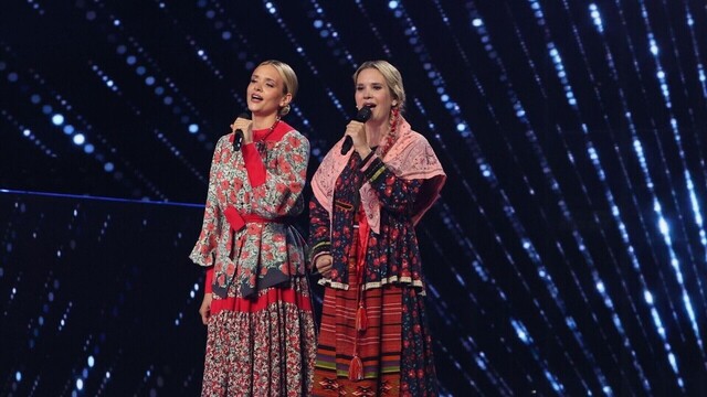 <p>Александра Воробьева и тетя Мария Хохлачева</p>