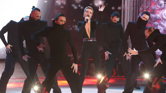 <p>Полина Гагарина</p>