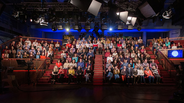 <p>Фотолестница за 21 ноября 2018 года. Гости студии: Олег Газманов, Алла Михеева.</p>