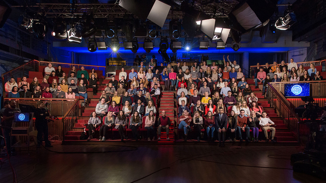 <p>Фотолестница за 22 ноября 2018 года. Гости студии: Алена Бабенко и Анатолий Белый, Антон Долин, Полина Гагарина, Федор Бондарчук.</p>