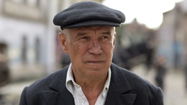 <p>Сергей Гармаш сыграл вора в законе «Грека», приговоренного к смертной казни. Он идет на помощь милиции, чего никак нельзя делать вору</p>