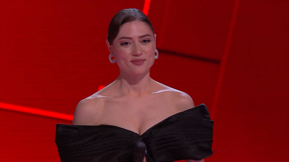 Эльмира Караханова