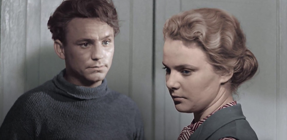 Весна на Заречной улице