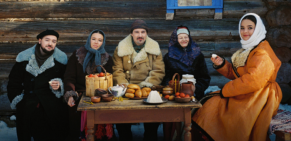 А Великий день идет. Хочется праздника