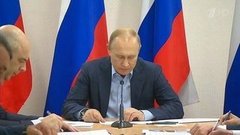 Президент провел совещание по ситуации с паводком в Иркутской области. Толстой. Воскресенье. Фрагмент выпуска от 30.06.2019
