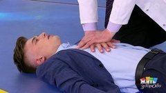 Спасение утопающего. Жить здорово! Фрагмент выпуска от 01.07.2019