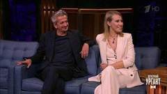 Телеведущая Ксения Собчак и режиссер Константин Богомолов о свадьбе. Вечерний Ургант. Фрагмент выпуска от 13.09.2019