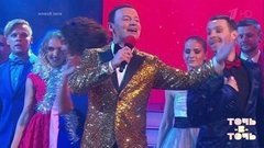 Александр Олешко — «Новогодняя песня». Точь-в-точь. Третий сезон. Фрагмент выпуска от 01.01.2016