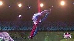 Целеустремленная гимнастка Ксения Фетисова. Лучше всех! Фрагмент выпуска от 06.10.2019