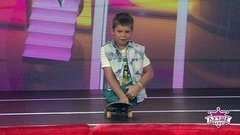 Мужественный скейтбордист Максим Абрамов. Лучше всех! Фрагмент выпуска от 20.10.2019