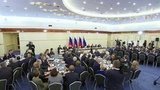 Владимир Путин проводит расширенное заседание Госсовета, где обсуждают вопросы здравоохранения