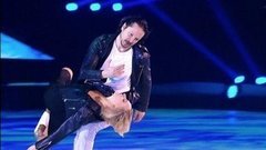 Оксана Домнина, Максим Шабалин и Диана Арбенина. Ледовое шоу Ильи Авербуха. Фрагмент выпуска от 01.12.2019