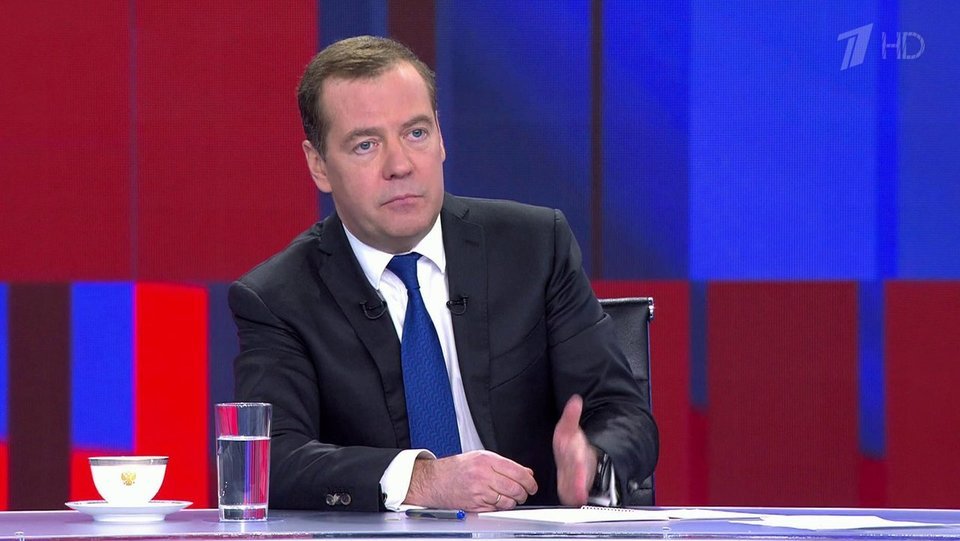 Дмитрий Медведев Новогоднее Обращение Дмитрий Медведев Новогоднее Обращение