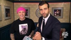 Егор Крид оставляет автограф Ивану. Пролог. Вечерний Ургант. Фрагмент выпуска от 06.12.2019