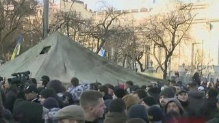 В Киеве во время акции протеста у здания Верховной рады произошли стычки с полицией