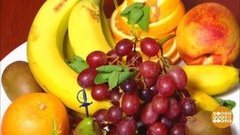 Фрукты на новогоднем столе