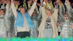 Юлианна Караулова и Дмитрий Маликов — «Синяя песня». Новогодняя ночь на Первом. Фрагмент выпуска от 01.01.2020