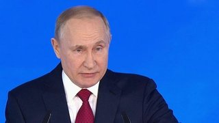 «Мы никого не догоняем»: Владимир Путин о ситуации в мире