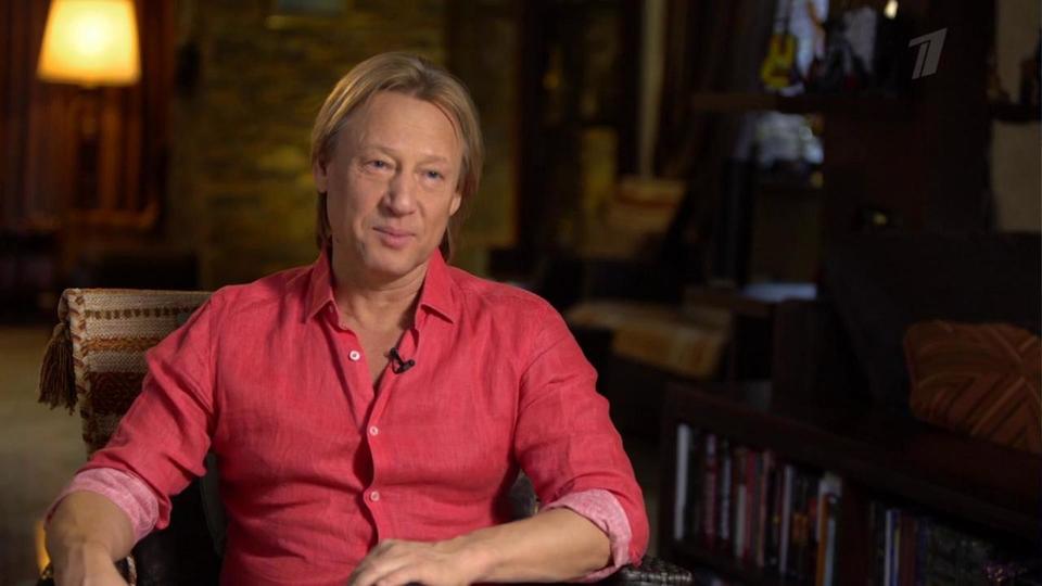 Харатьян дмитрий википедия биография личная жизнь Документальный фильм к юбилею Дмитрия Харатьяна. "Я ни в чем не знаю меры". Анон