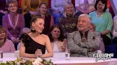 «У нас продолжается конфетно-букетный период». Сосо Павлиашвили и Ирина Патлах объяснили, почему до сих пор не женаты. Сегодня вечером. Фрагмент выпуска от 22.02.2020