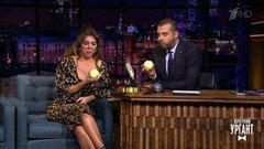 Анна Седокова и Милош Бикович. Вечерний Ургант. 1261 выпуск от 06.03.2020