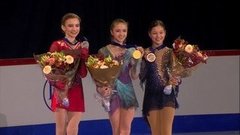 Церемония награждения. Девушки. Чемпионат мира по фигурному катанию среди юниоров 2020