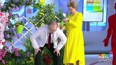 Дачный сезон. Как не сорвать спину. Жить здорово! Фрагмент выпуска от 28.04.2020
