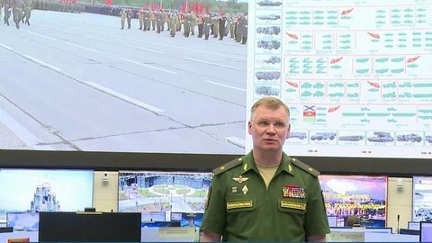 О том, как идет подготовка к парадам Победы, говорили в Минобороны