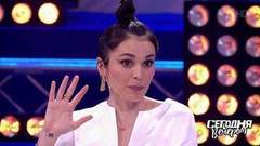 «Мне говорили, что это неприличная профессия», — Сати Казанова о своем участии в «Фабрике звезд». Сегодня вечером. Фрагмент выпуска от 04.07.2020