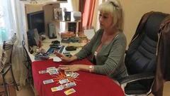 Испытано на себе. Гадалки, экстрасенсы и ясновидящие. Человек и закон. Фрагмент выпуска от 09.10.2020