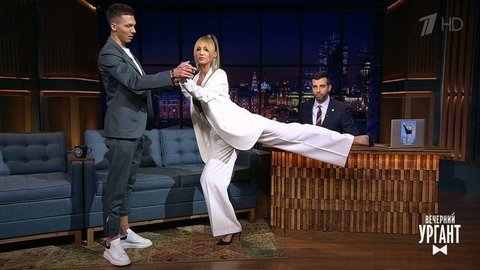 Певица Ольга Бузова и фигурист Дмитрий Соловьев о шоу "Ледниковый период". Вечерний Ургант