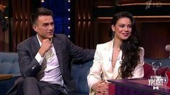 Фигуристка Елена Ильиных и певец Влад Топалов о шоу "Ледниковый период". Вечерний Ургант