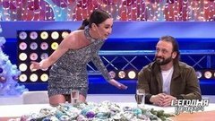 «На коньках не стояла вообще». Ольга Бузова и Дмитрий Соловьев о шоу «Ледниковый период». Сегодня вечером. Фрагмент