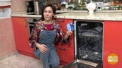 Генеральная уборка в посудомоечной машине. Доброе утро. Фрагмент 