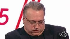 Шок: жена актера рассказала о его молодой любовнице. На самом деле