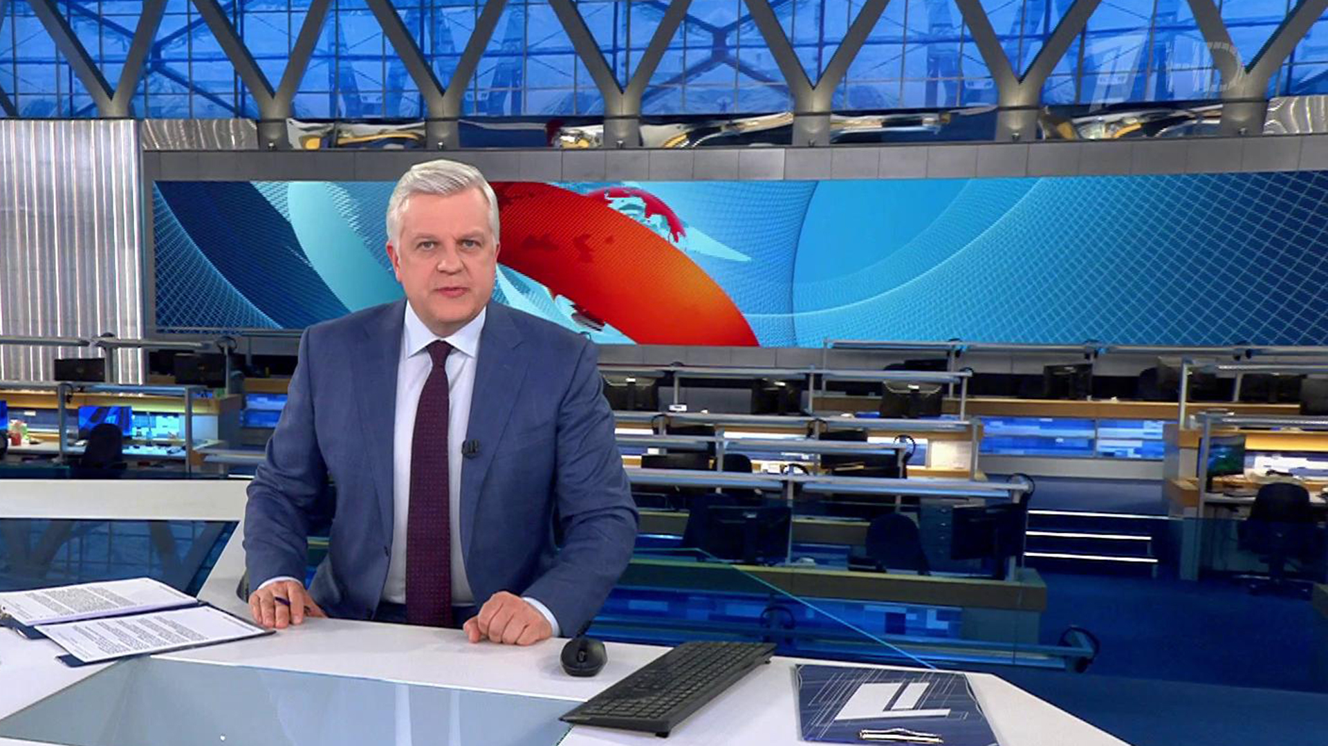 Ведущий новостей 1 канала в 21.00