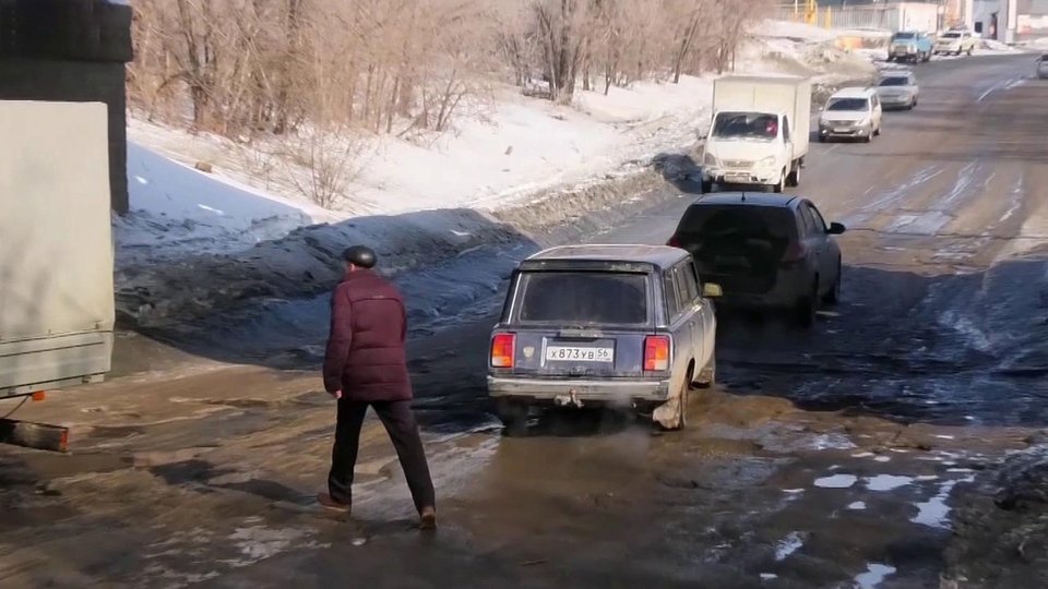 Трахнул за ремонт машины