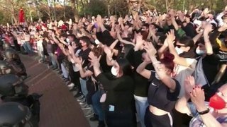 В Мадриде столкнулись противоборствующие силы — крайне левые и ультраправые