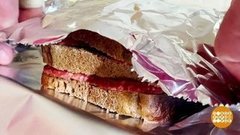 Фольга — бутербродам, бумага — огурцам! Доброе утро. Фрагмент 