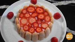 Слоеный десерт из клубники. Доброе утро. Фрагмент 