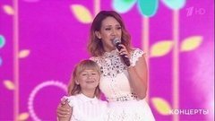 Ярослава Дегтярева и Валентина Бирюкова — «Аист на крыше». «День семьи, любви и верности». Праздничный концерт. Лучшее. Фрагмент