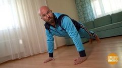 Если хочешь подрасти – отжимайся! Доброе утро. Фрагмент 