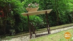 Стол из станины от швейной машинки. Доброе утро. Суббота. Фрагмент 