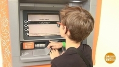 Банковские карты для детей: главное – лимит!  Доброе утро. Фрагмент 