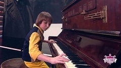 Пианист и знаток советских фильмов Семен Каштанов. Лучше всех! Фрагмент