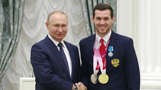 Владимир Путин встречается в Кремле с победителями и призерами Паралимпийских игр в Токио